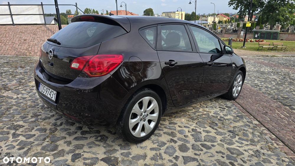 Opel Astra - 3