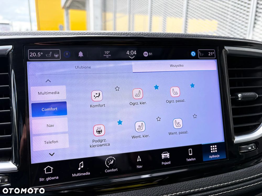 Chrysler Pacifica - 34