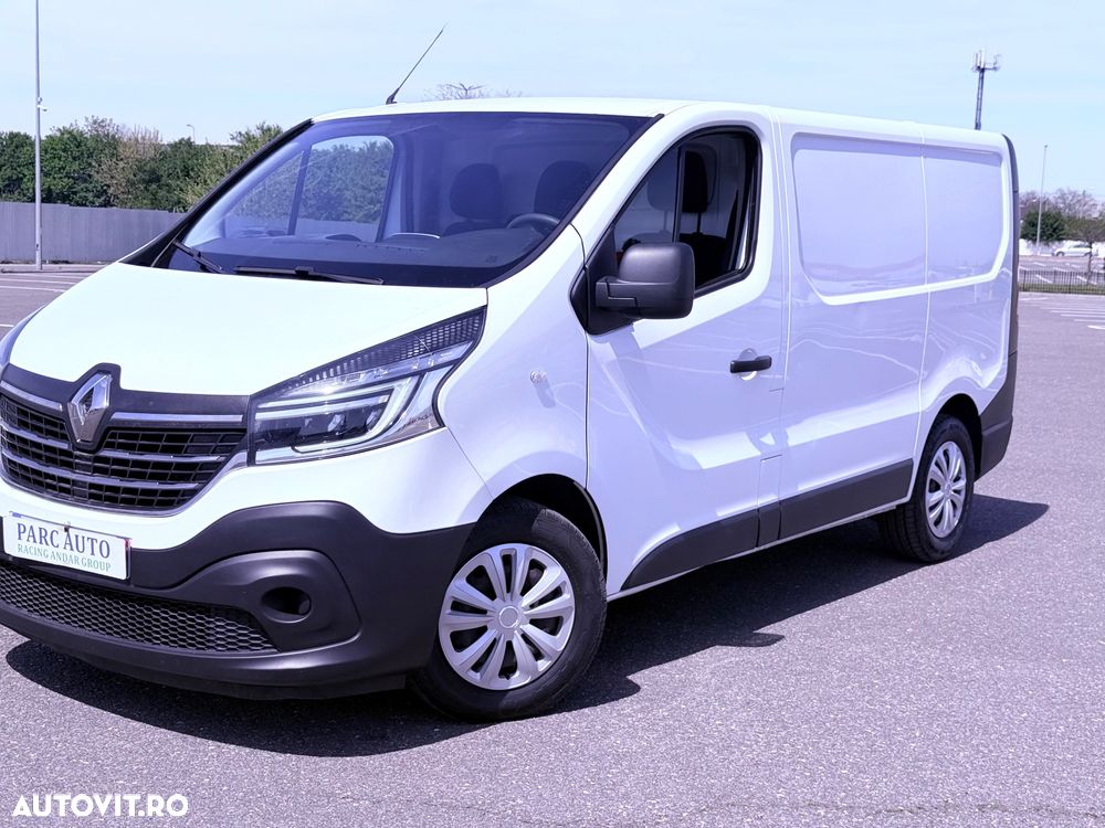 Renault Trafic - 2