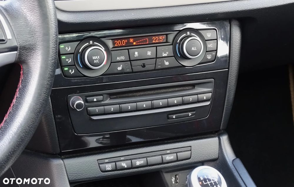 BMW X1 sDrive20d - 13