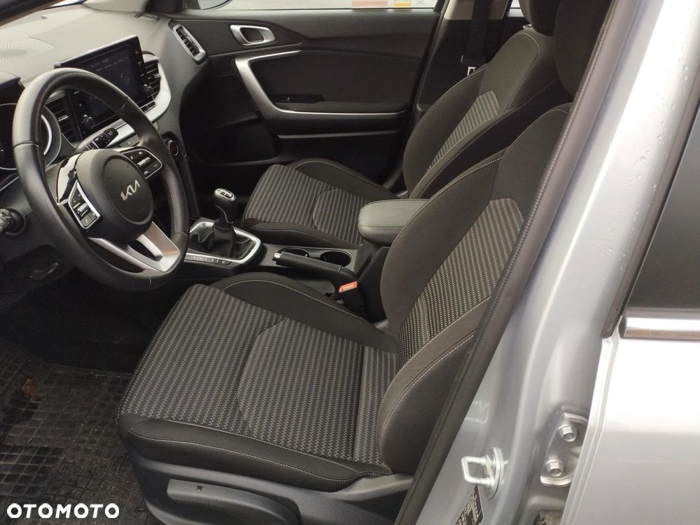 Kia Ceed 1.5 T-GDI M - 18