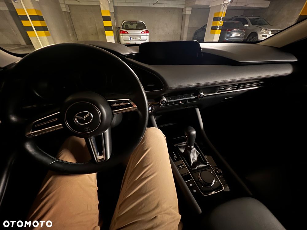 Mazda 3 2.0 mHEV Hikari - 6