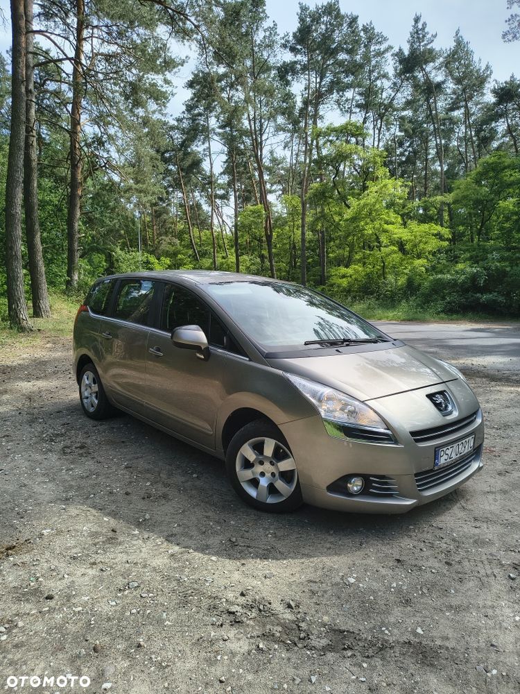 Peugeot 5008 - 2