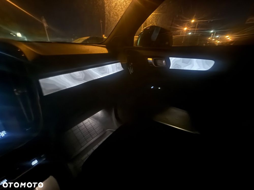 Volvo XC 40 T4 Recharge DKG Ultimate Dark - 40