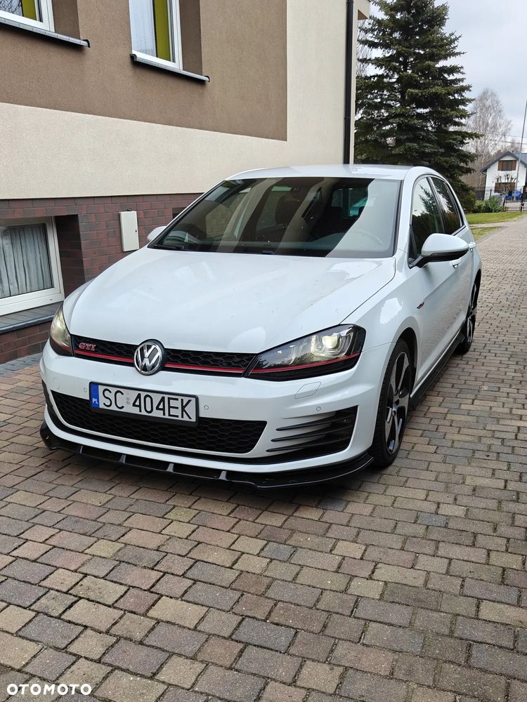 Volkswagen Golf GTI BlueMotion Technology DSG - 3