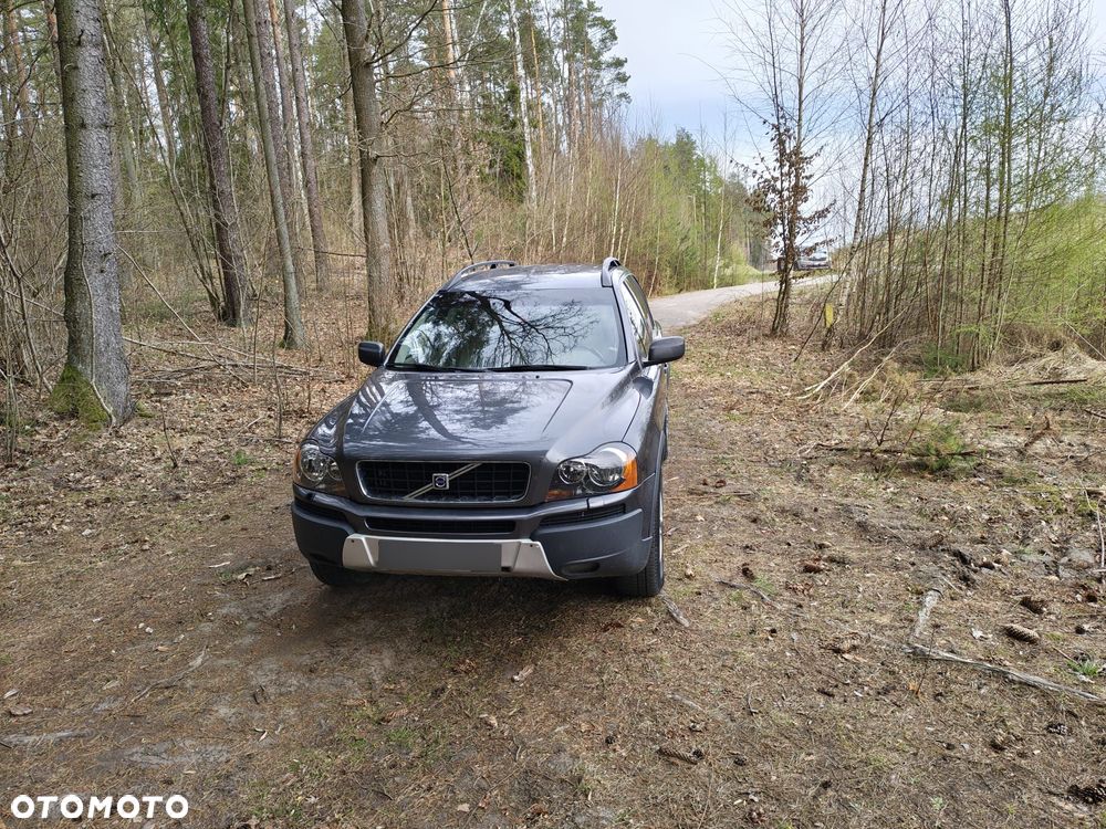 Volvo XC 90 2.4 D5 Momentum - 1