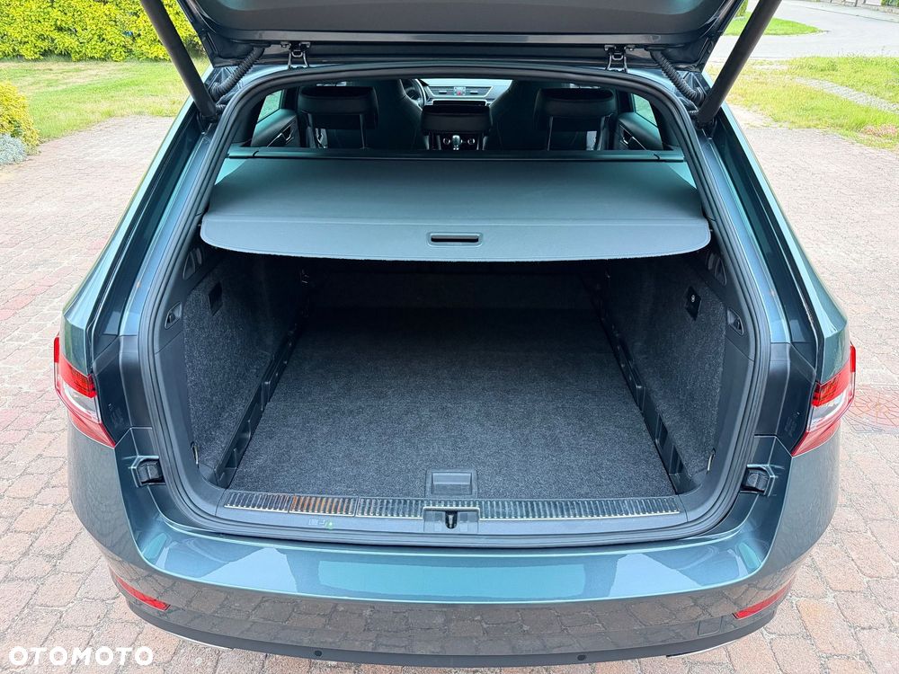 Skoda Superb 2.0 TSI 4x4 Sportline DSG - 15