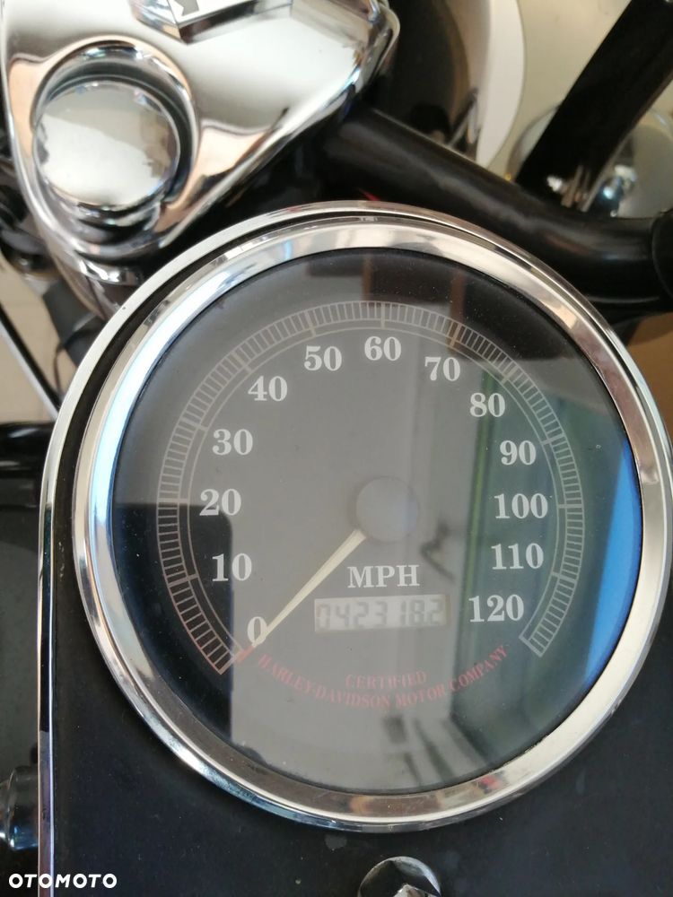 Harley-Davidson Touring Road King - 20