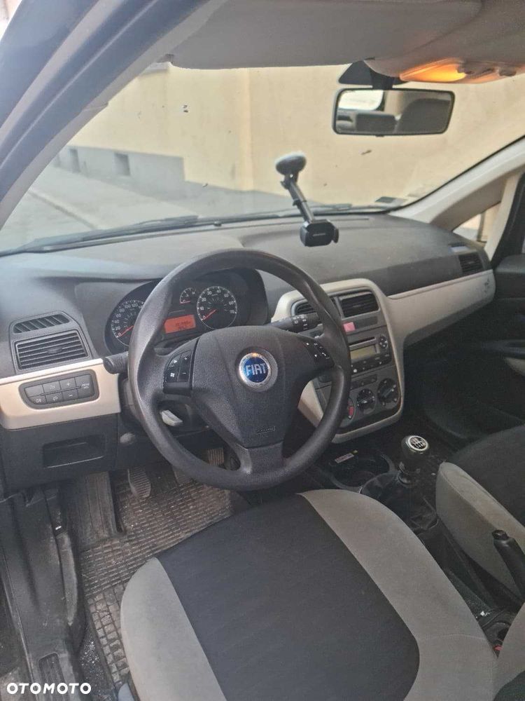 Fiat Grande Punto - 3