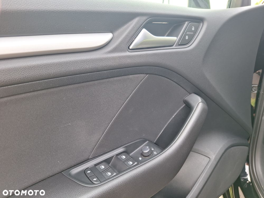 Audi A3 Sportback 35 TFSI S tronic - 12