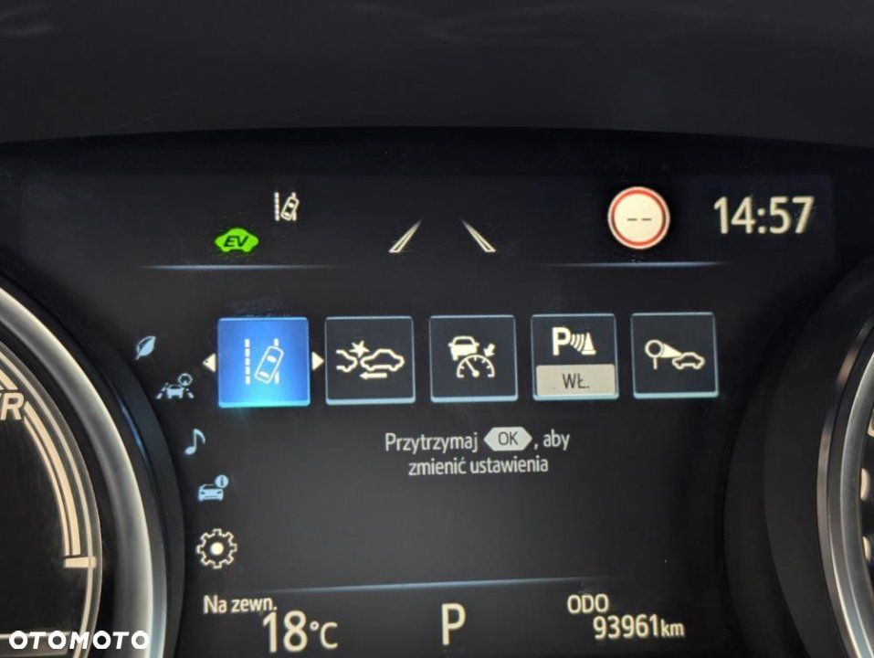 Toyota Camry - 20