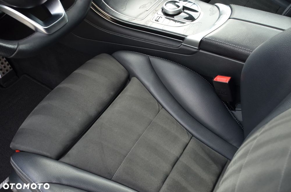 Mercedes-Benz GLC 220 d 4-Matic - 32