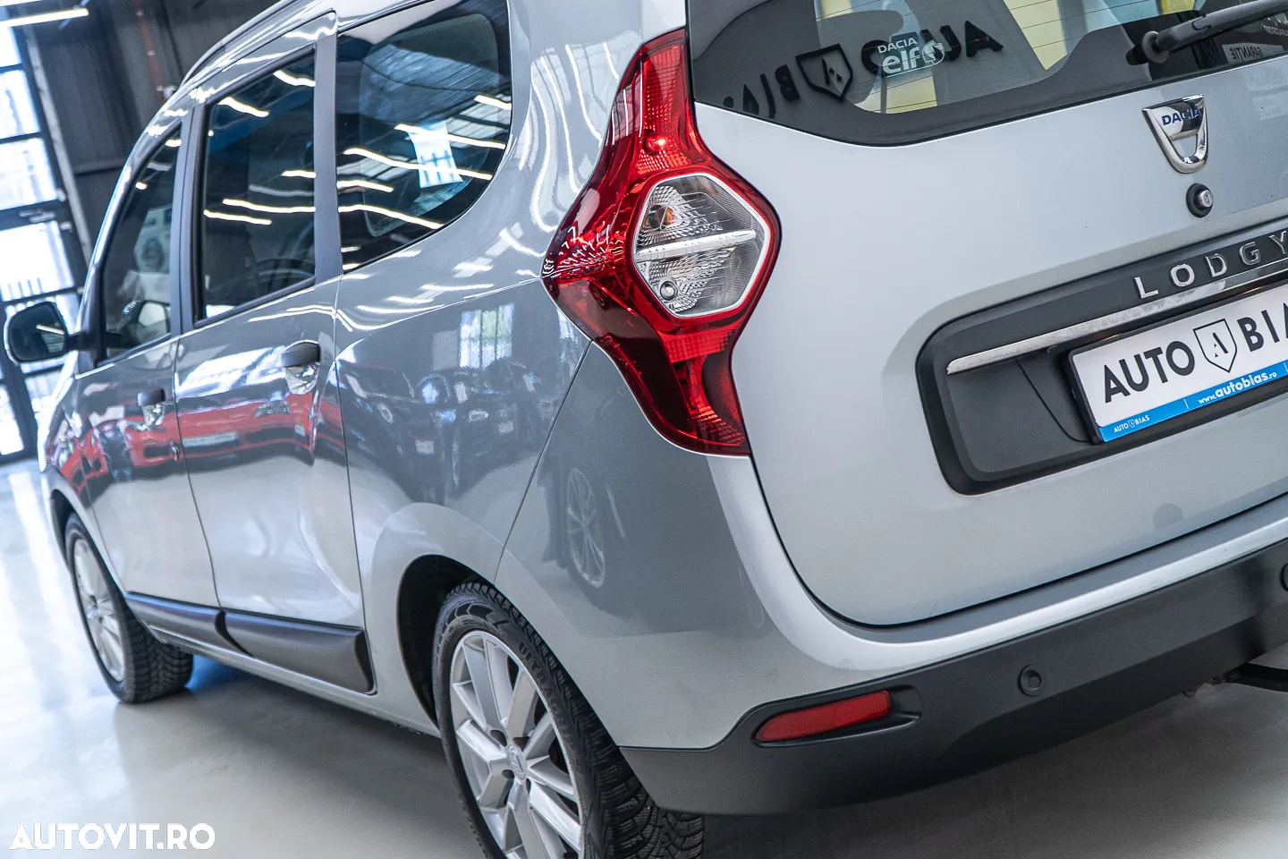 Dacia Lodgy TCe 130 GPF Comfort - 32