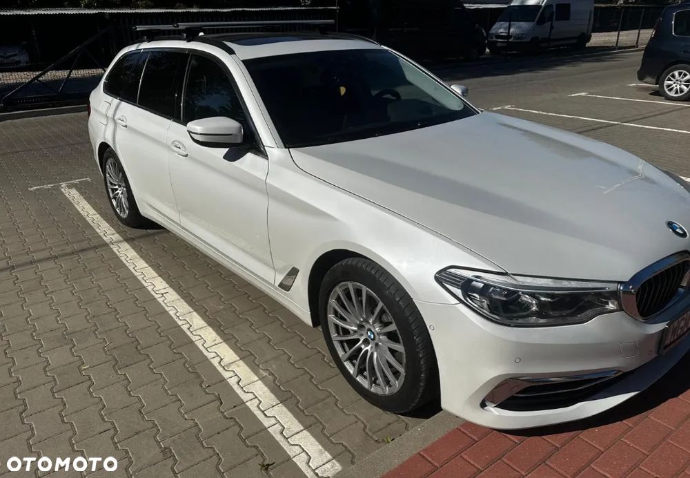BMW Seria 5 530d Luxury Line - 2