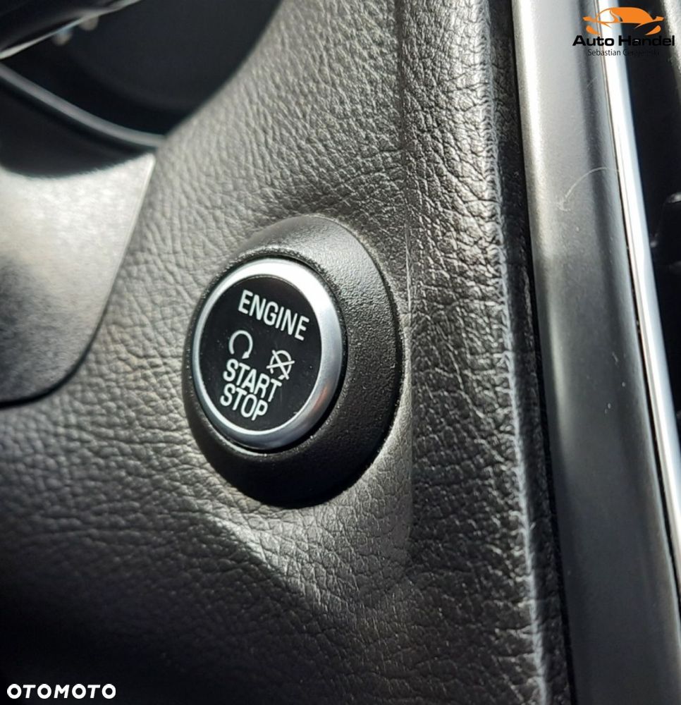 Ford Focus 1.5 EcoBoost STart-Stopp-System TITANIUM - 22