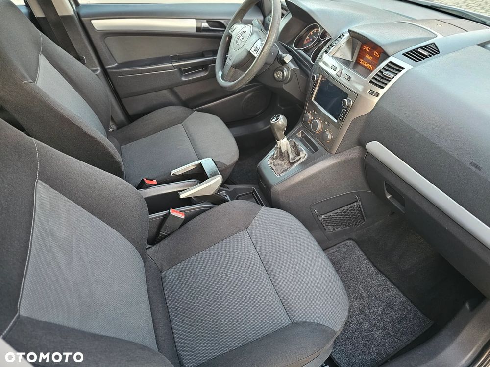 Opel Zafira 1.8 Navi - 7