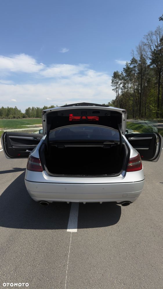 Mercedes-Benz Klasa E 350 CDI BlueEff - 11