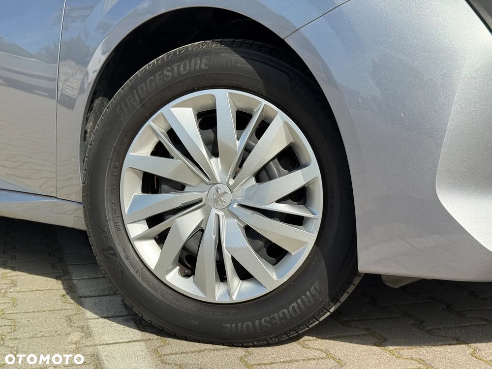 Peugeot 208 1.2 PureTech Like S&S - 11