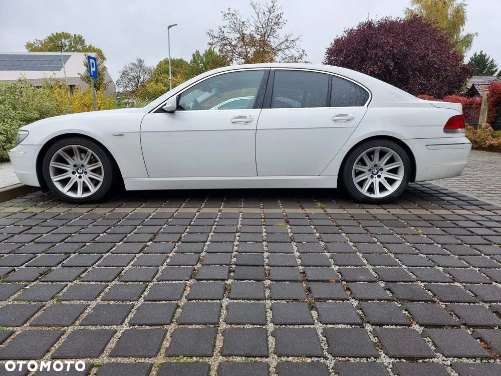 BMW Seria 7 740i - 1