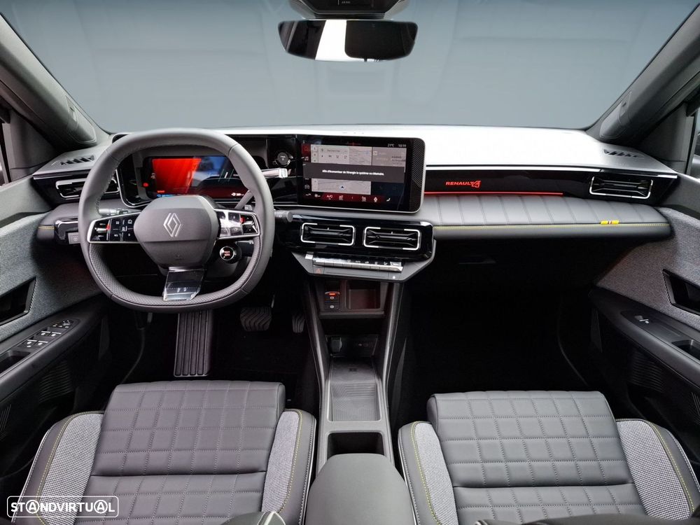 Renault 4 E-Tech 52 kWh Iconic Autonomia Conforto - 12