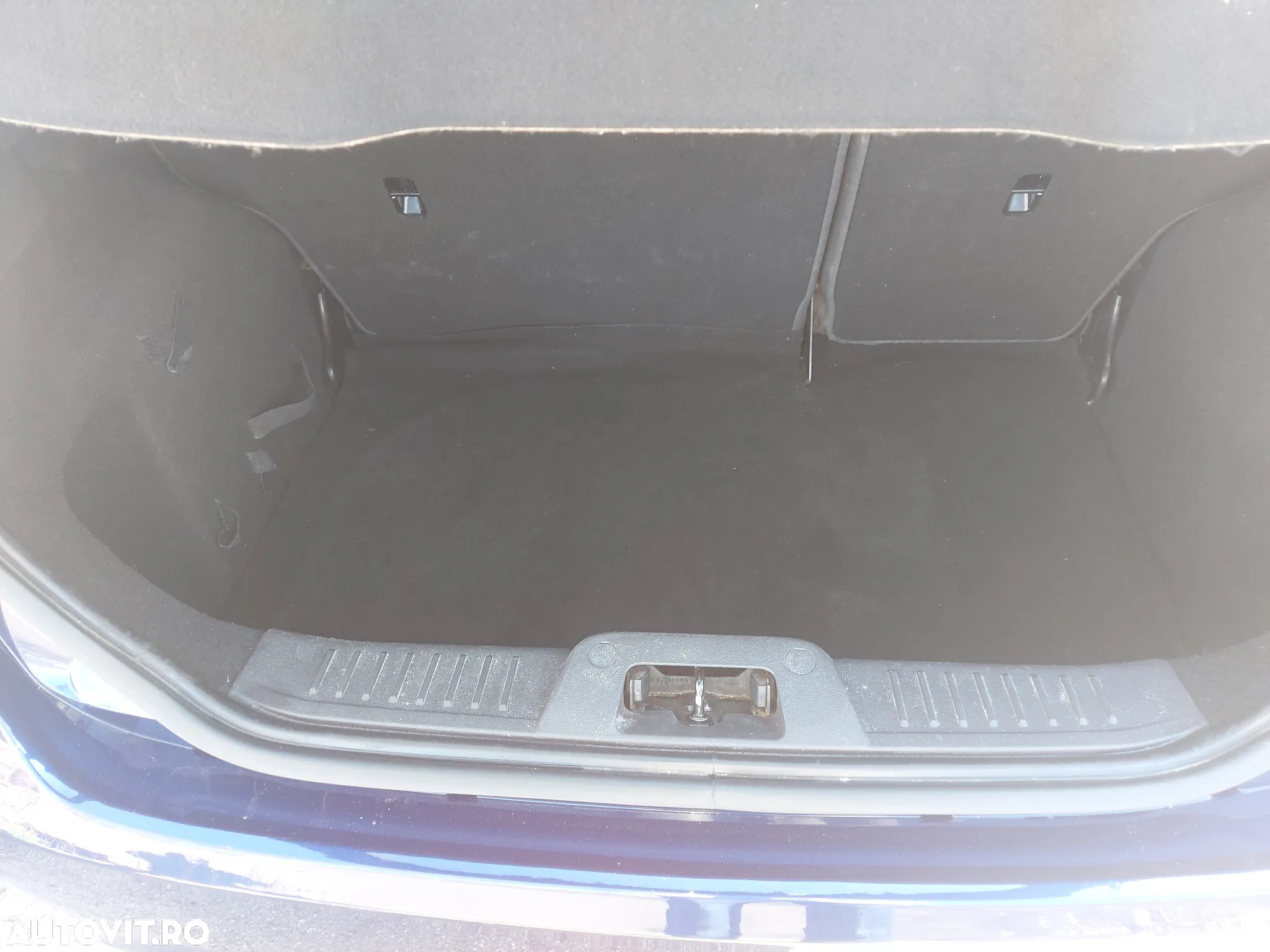 Ford Fiesta 1.5 TDCi Trend - 11