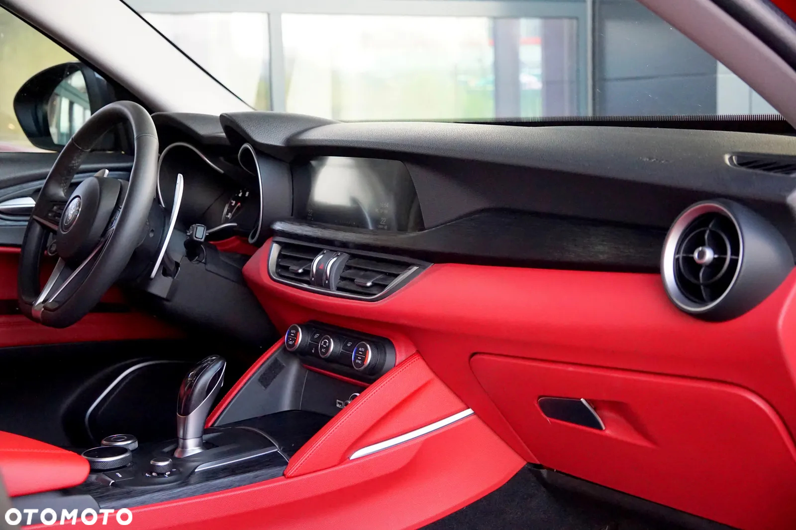 Alfa Romeo Stelvio 2.0 Turbo 16V AT8-Q4 B-Tech - 21