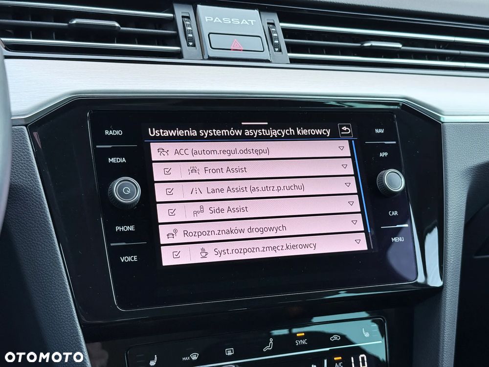 Volkswagen Passat Variant 2.0 TDI EVO Elegance DSG - 37