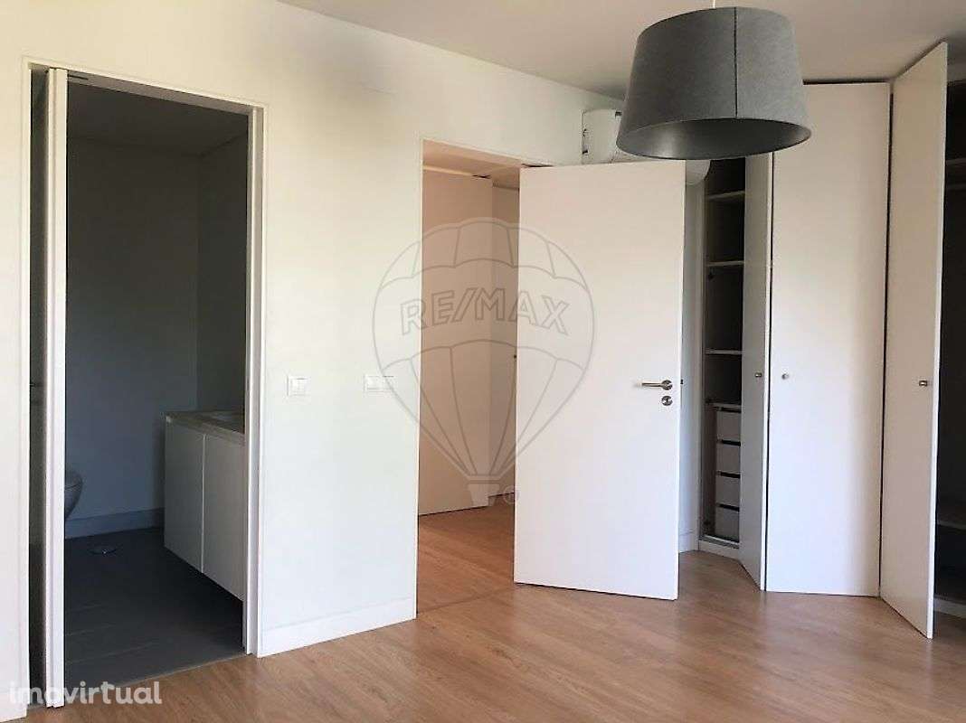 Apartamento T2 para arrendamento - Grande imagem: 5/13