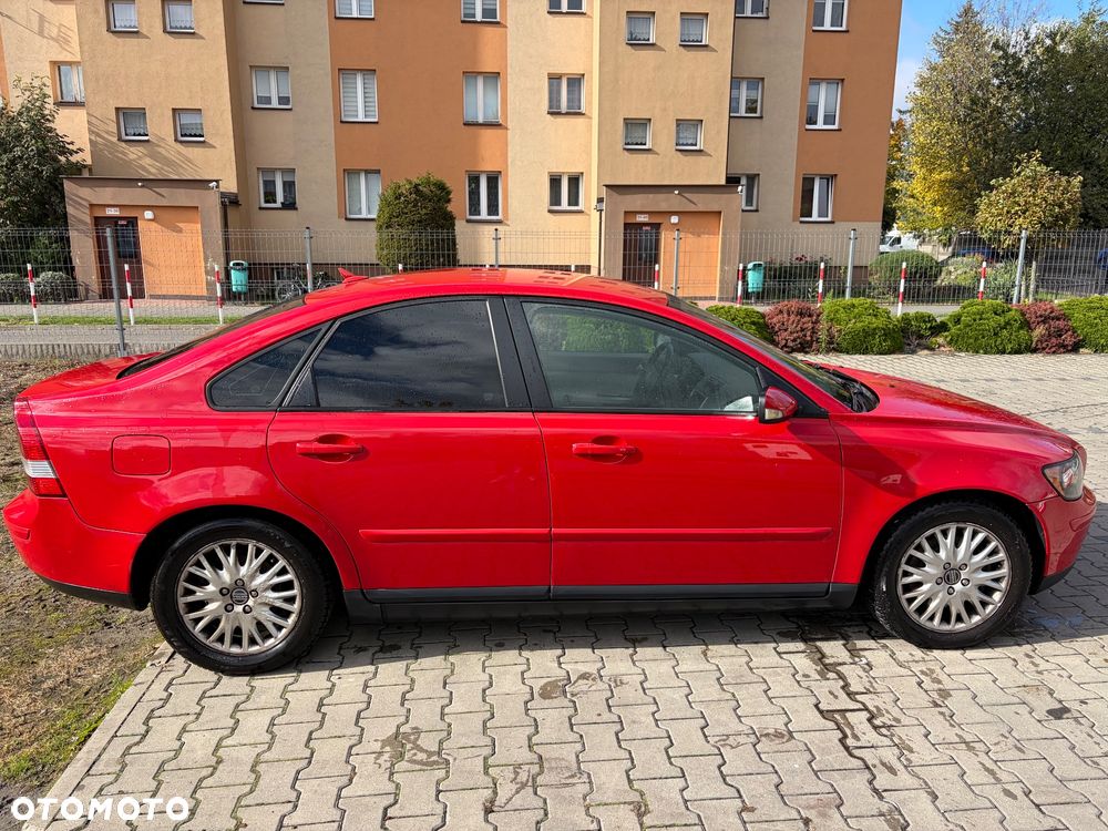 Volvo S40 2004 photo 2