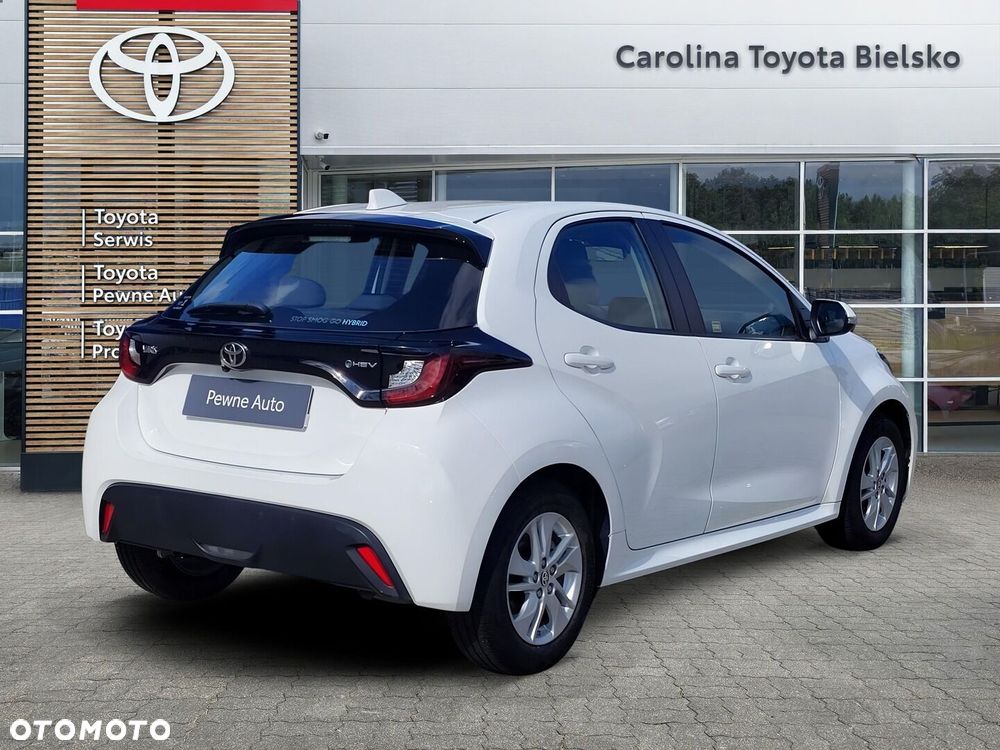 Toyota Yaris - 25