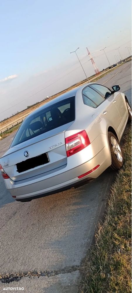 Skoda Octavia 1.5 TSI Ambition - 5