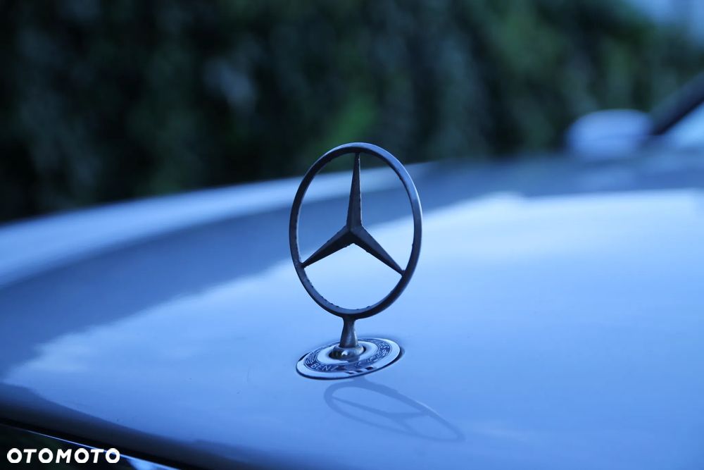 Mercedes-Benz Klasa E - 18