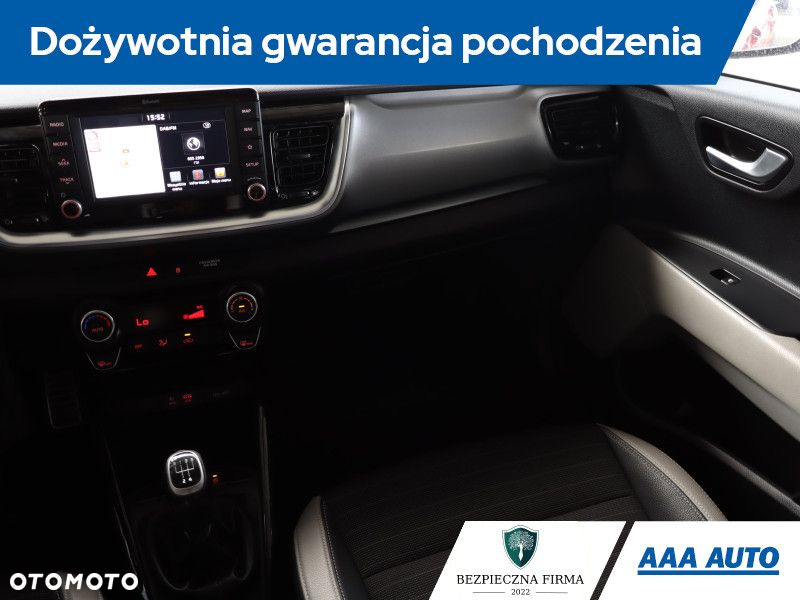 Kia Stonic - 9