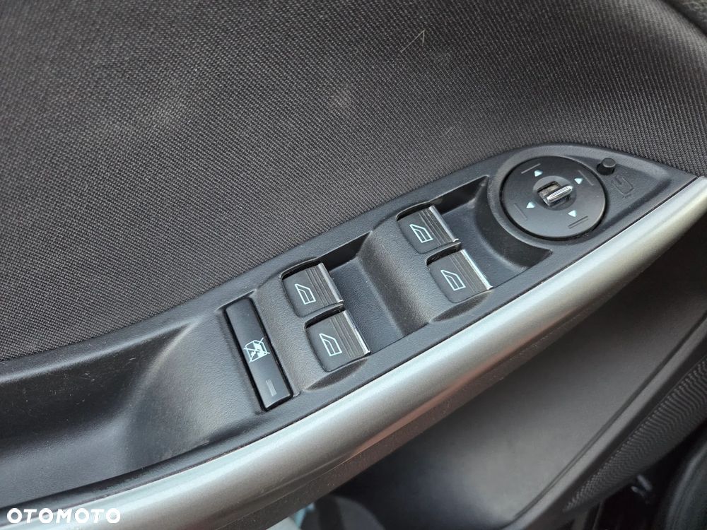 Ford Focus 1.6 TDCi Edition - 24