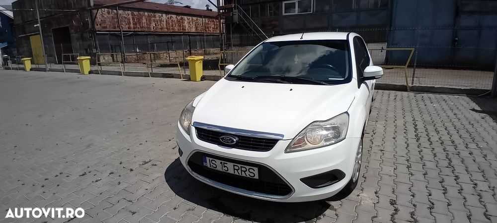 Ford Focus 1.6 TDCI DPF Titanium - 4