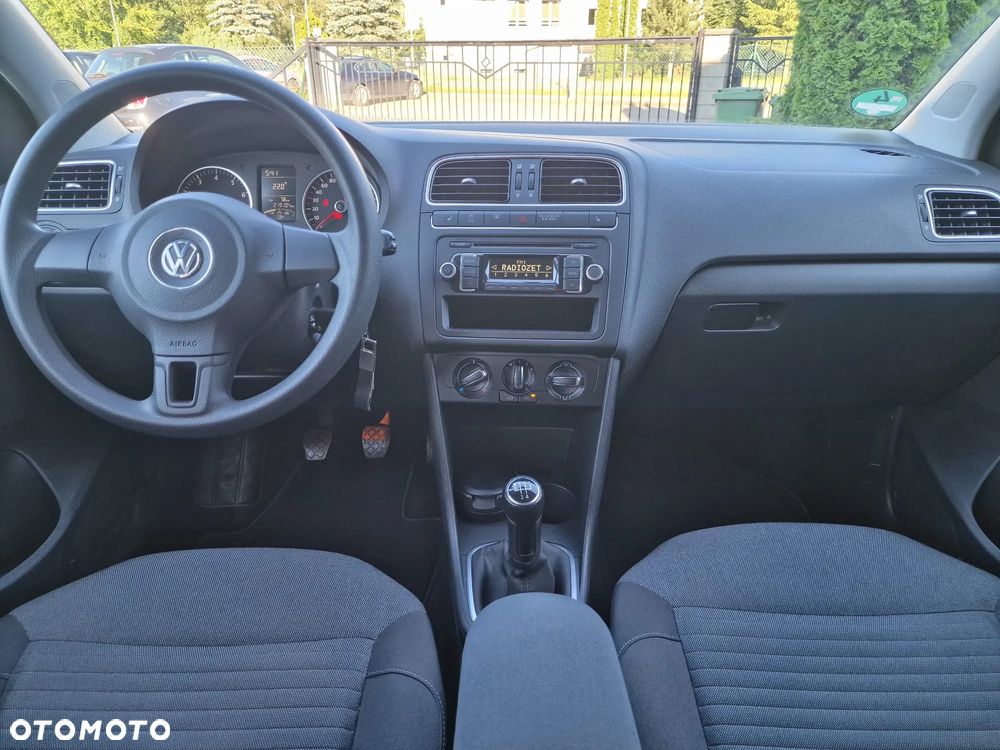 Volkswagen Polo - 23