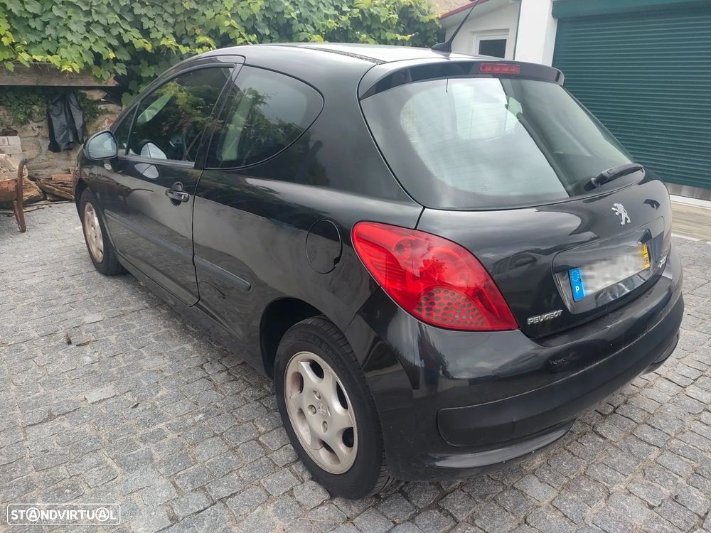 Peugeot 207 1.6 HDi Sport - 2