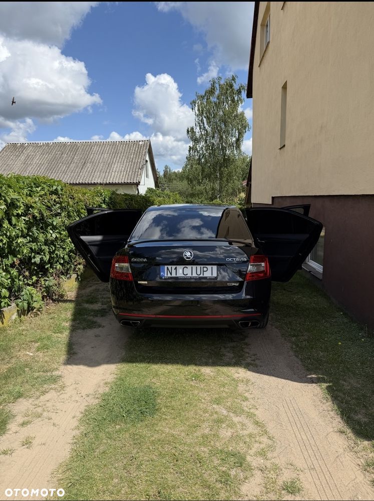 Skoda Octavia 2.0 TSI RS - 5