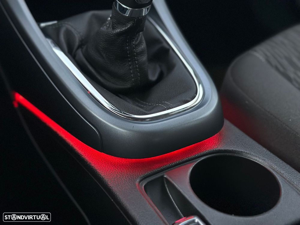 Opel Astra 1.4 T Selection GPL - 36