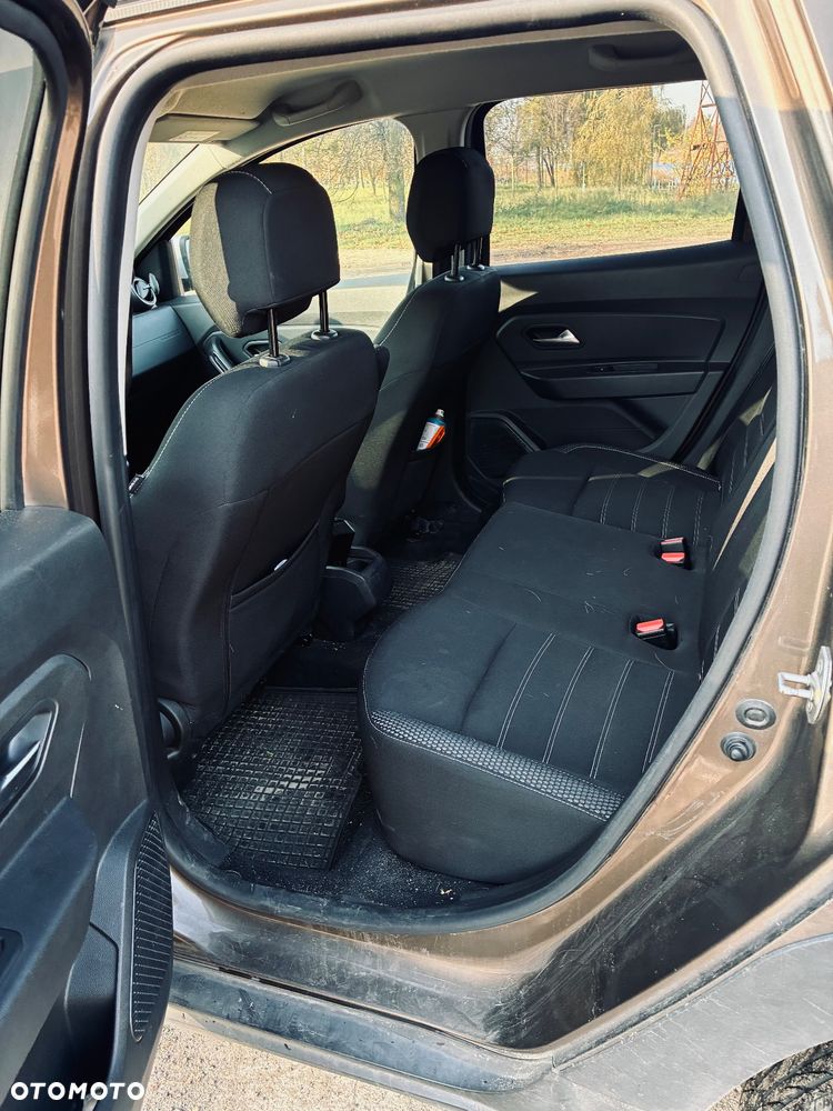 Dacia Duster 1.3 TCe FAP Prestige 4WD - 6