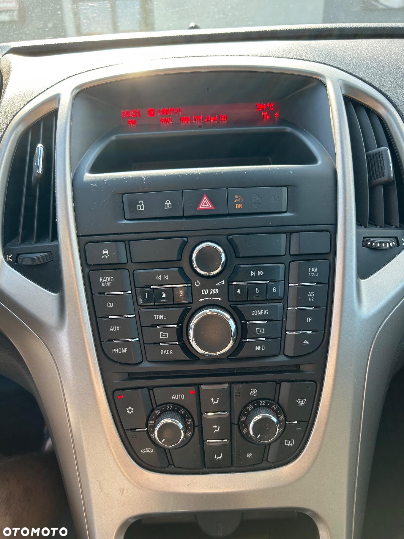 Opel Astra III 1.7 CDTI Cosmo - 17