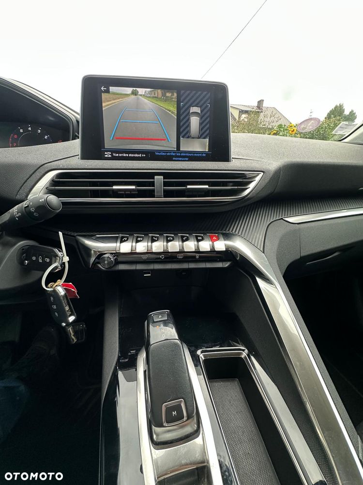 Peugeot 5008 - 14