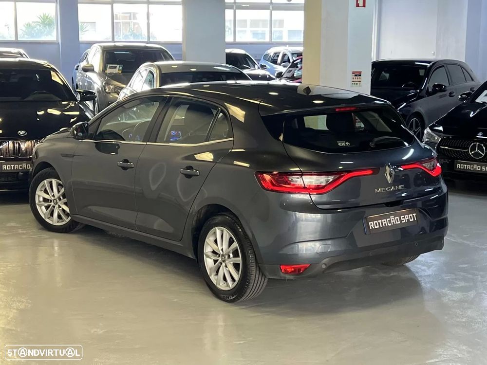 Renault Mégane ENERGY TCe 130 INTENS - 12