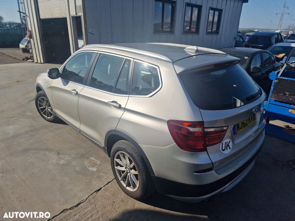 Dezmembram BMW X3 F25 2012 2.0d N47 Automat - 3