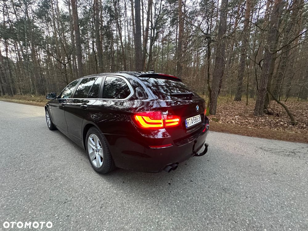 BMW Seria 5 520d - 5