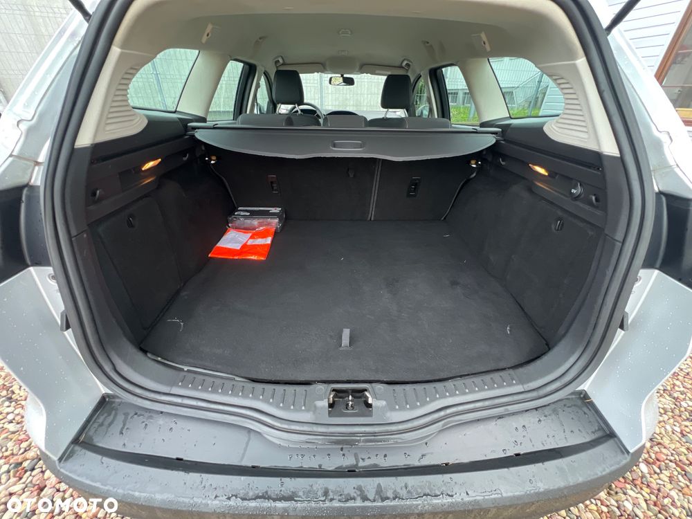 Ford Focus 1.6 TDCi DPF Champions Edition - 16