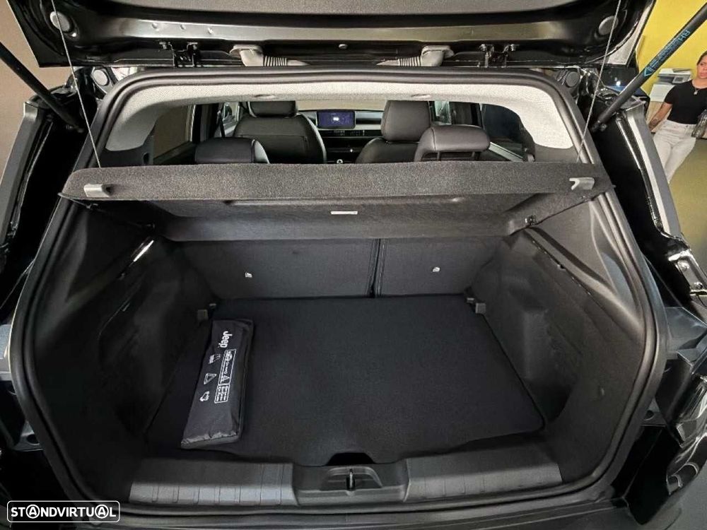 Jeep Avenger 1.2 TG Altitude - 15