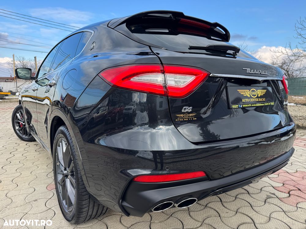 Maserati Levante - 3