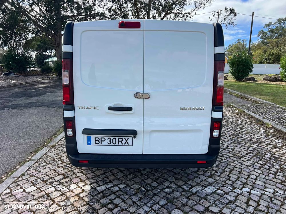 Renault Trafic L2H1 2.0 dci grand confort - 6