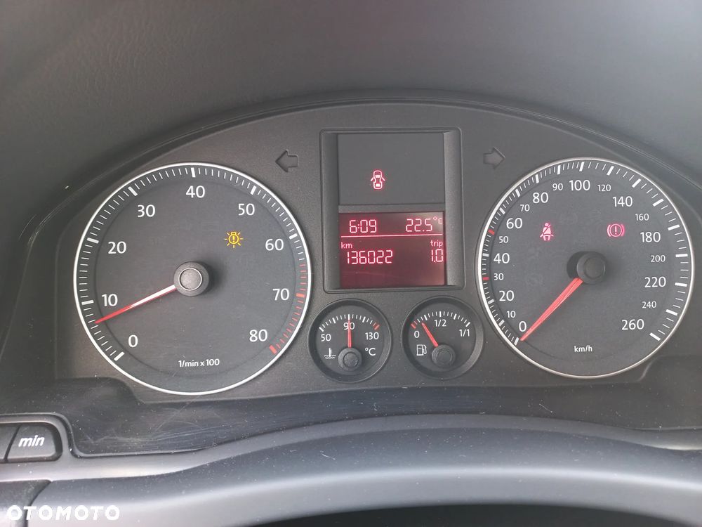 Volkswagen Golf Plus 1.6 Tour - 13